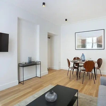 Apartment Palais Royal By Prestige *